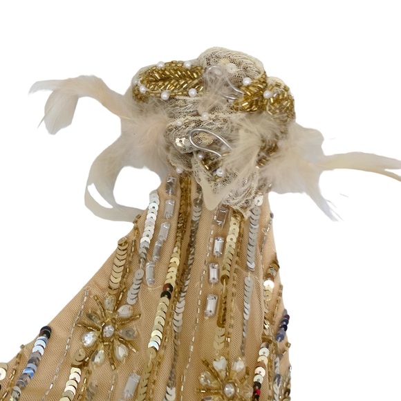 Mac Duggal Embellished Floral Detail One Shoulder Gown Formal Maxi Prom Dress - Picture 4 of 7